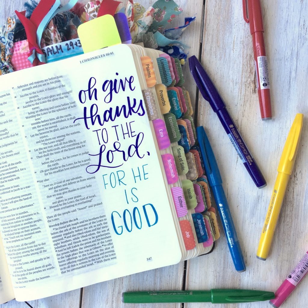 Finding the right pens to use in your bible journaling can be tricky. This list goes over 5 of the best pens to use in your journaling Bible!