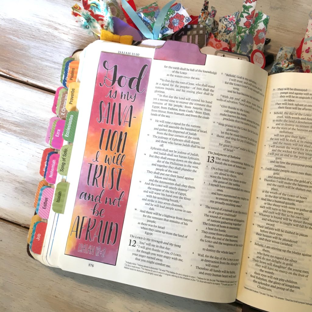 Tip-ins are an easy and quick way to add extra space and pieces of art into your bible journaling. This free printable is a great place to start. Just cut them out and adhere them with tape or glue! 