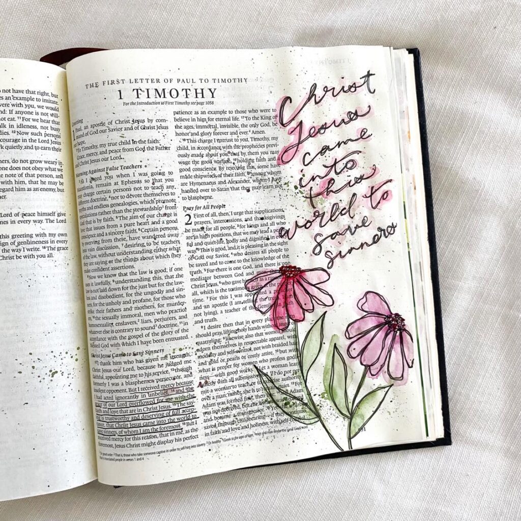 Simple floral sketch free printable by Scribbling Grace. Bible journaling freebie